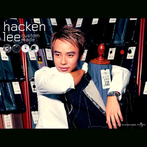 女生把🐻出和男生30分钟
